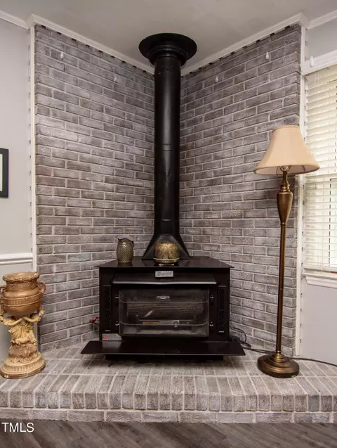 Living - 504 W A St, Erwin, NC 28339 photo 2 of 2