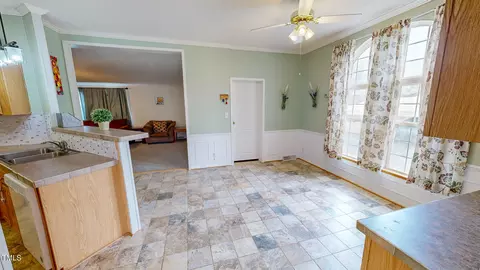 733 Oliver Loop Rd, Roxboro, NC 27574 photo 19