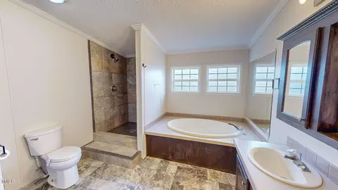 733 Oliver Loop Rd, Roxboro, NC 27574 photo 10
