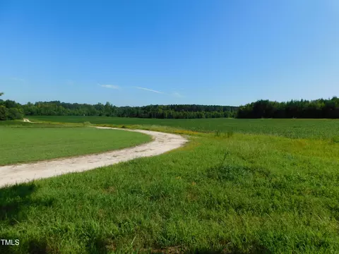 8186 Edwards Rd, Castalia, NC 27816