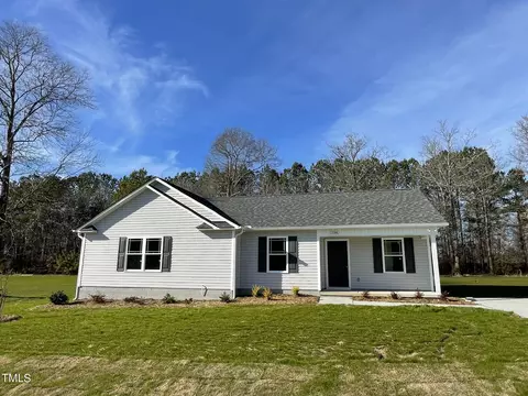 134 Perkins Ave, Selma, NC 27576 photo 1