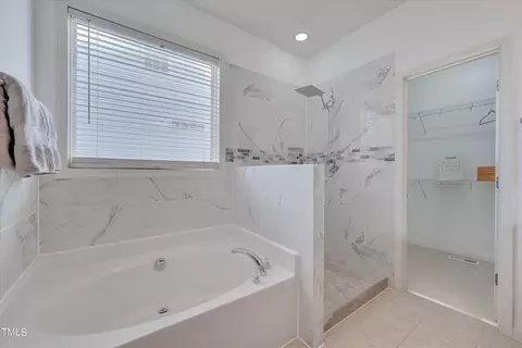 1608 Carnation Dr, Durham, NC 27703 photo 20