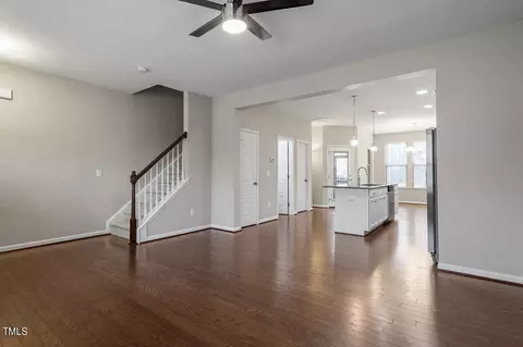 1216 Metropolitan Dr, Durham, NC 27713 photo 8