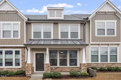1216 Metropolitan Dr, Durham, NC 27713 photo 1
