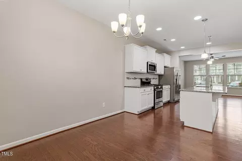 1216 Metropolitan Dr, Durham, NC 27713 photo 19