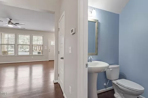 1216 Metropolitan Dr, Durham, NC 27713 photo 17