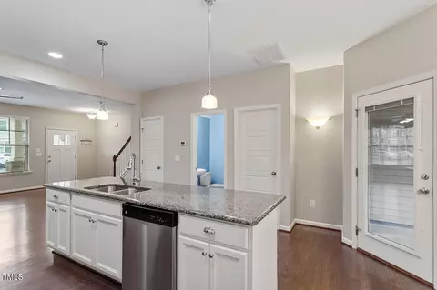 1216 Metropolitan Dr, Durham, NC 27713 photo 13