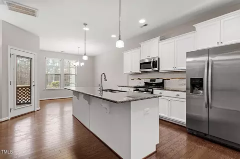 1216 Metropolitan Dr, Durham, NC 27713 photo 10
