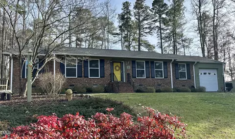 19 Dalton Ct, Durham, NC 27705 photo 2