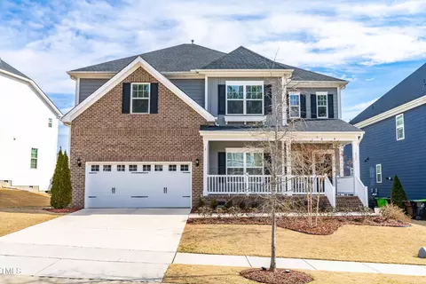 233 Cahors Trl, Holly Springs, NC 27540