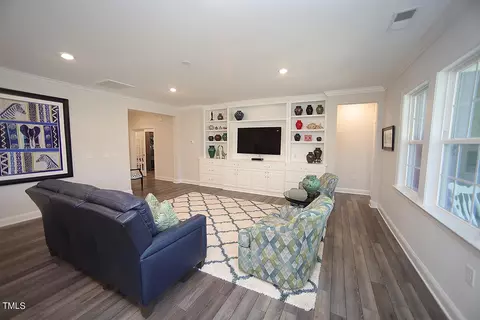 1036 Chamblee Ct, Durham, NC 27703 photo 9
