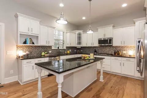 8013 Lakeshore Dr, Garner, NC 27529 photo 12