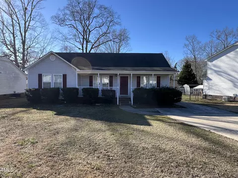 1415 Mandolin Pl, Zebulon, NC 27597