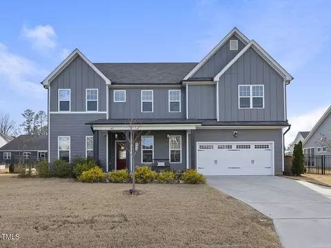 443 Beaverdam Lake Dr, Fuquay Varina, NC 27526