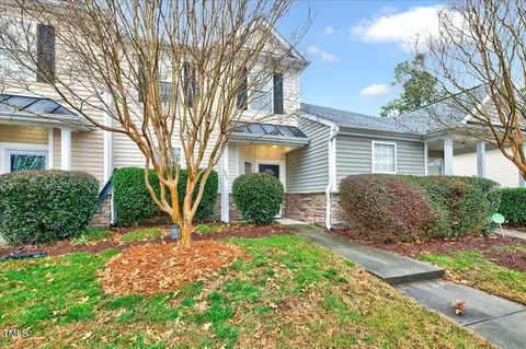 966 Cinnamon Dr, Durham, NC 27713 photo 2