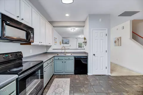 966 Cinnamon Dr, Durham, NC 27713 photo 9