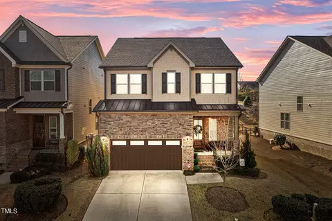 937 Regency Cottage Pl, Cary, NC 27518