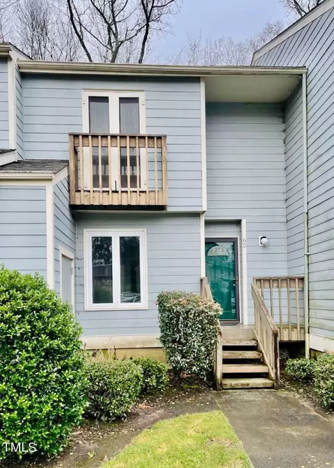 250 S Estes Dr #62, Chapel Hill, NC 27514