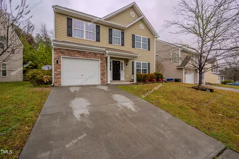 818 Woodside Park Ln, Durham, NC 27704
