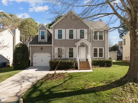 16 Bridgeport Dr, Durham, NC 27713