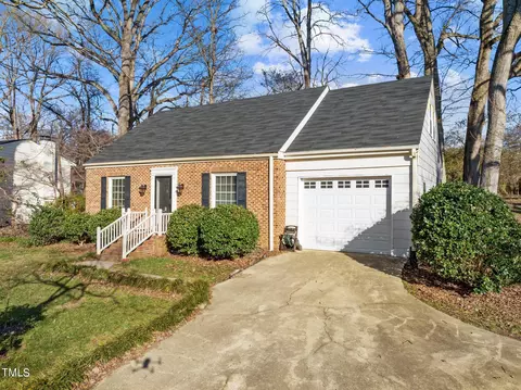 6404 Johnsdale Rd, Raleigh, NC 27615