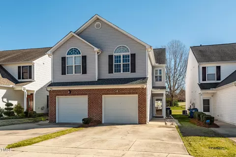 5324 Eagle Trace Dr, Raleigh, NC 27604