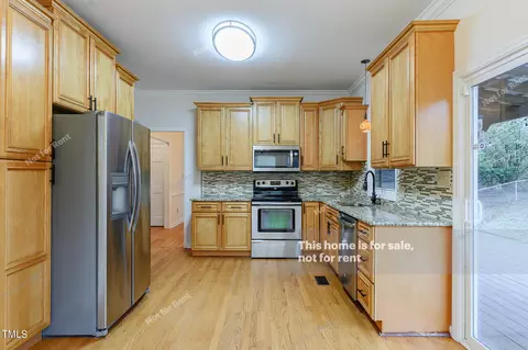 4806 Lazyriver Dr, Durham, NC 27712 photo 13