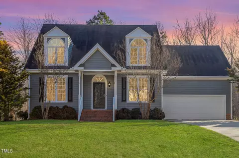 1204 Wiltshire Ct, Raleigh, NC 27614