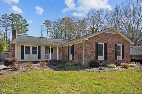 1912 Greenstone Pl, High Point, NC 27265