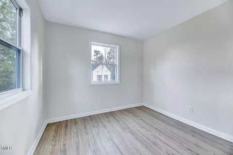 2402 Stephenson St, Durham, NC 27704 photo 21