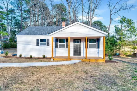 2402 Stephenson St, Durham, NC 27704 photo 4