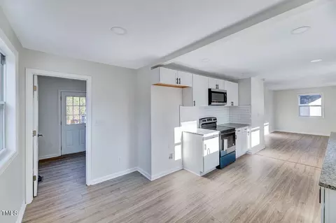 2402 Stephenson St, Durham, NC 27704 photo 11