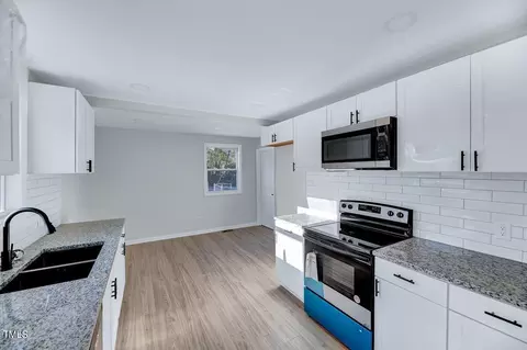 2402 Stephenson St, Durham, NC 27704 photo 6