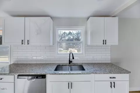 2402 Stephenson St, Durham, NC 27704 photo 8