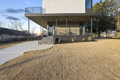 517 E Cabarrus St, Raleigh, NC 27601 photo 7