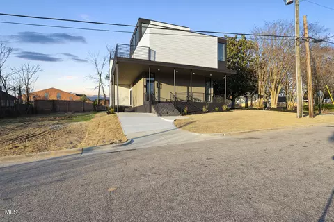 517 E Cabarrus St, Raleigh, NC 27601 photo 9