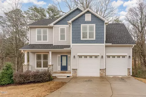 125 Holyoke Ct, Raleigh, NC 27603