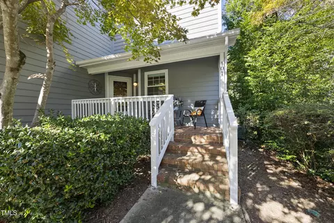 8341 Hempshire Pl #101, Raleigh, NC 27613