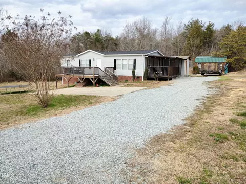 2601 W Simpson Rd, Burlington, NC 27217