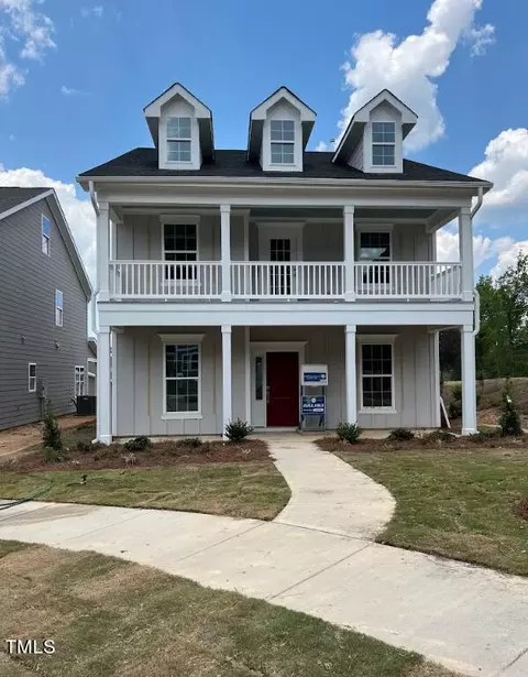 500 Old Smokehouse Dr #404, Wake Forest, NC 27587