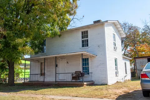 120 Everett St, Burlington, NC 27215