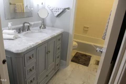 Bath - 3508 Morningside Dr, Raleigh, NC 27607 photo 3 of 3