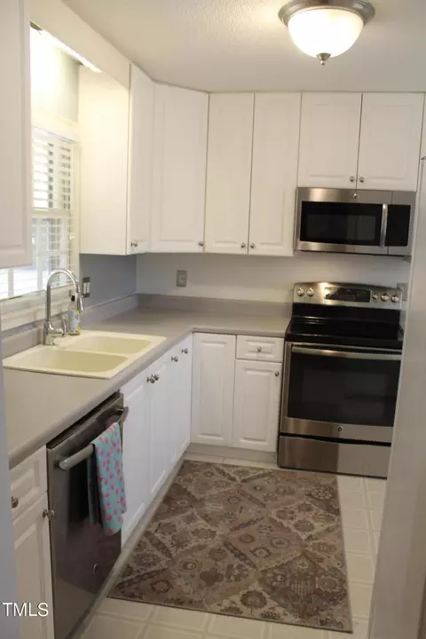 Kitchen - 3508 Morningside Dr, Raleigh, NC 27607 photo 1 of 3