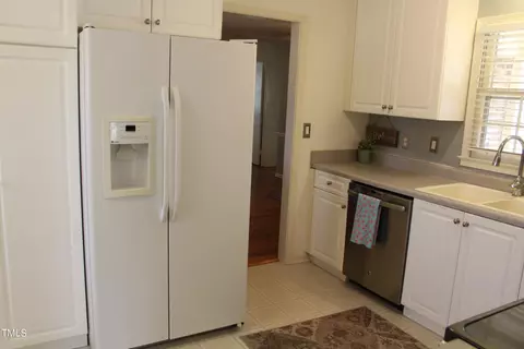 Kitchen - 3508 Morningside Dr, Raleigh, NC 27607 photo 2 of 3