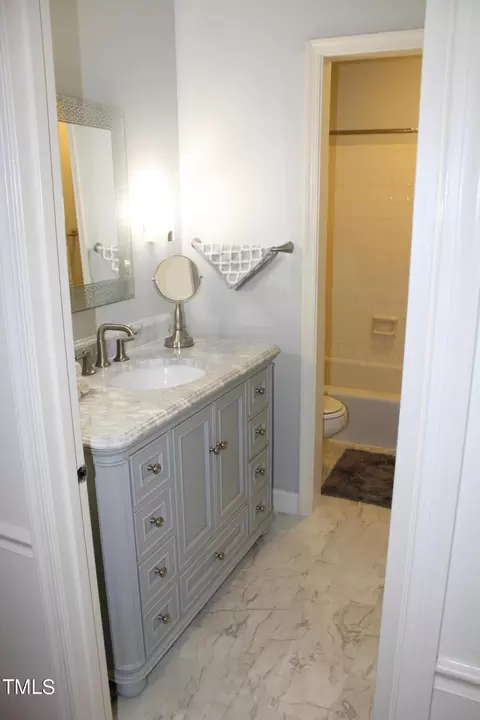 Bath - 3508 Morningside Dr, Raleigh, NC 27607 photo 2 of 3