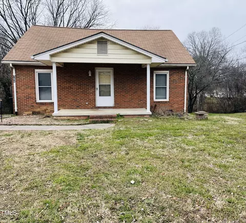 706 Ross St, Burlington, NC 27217