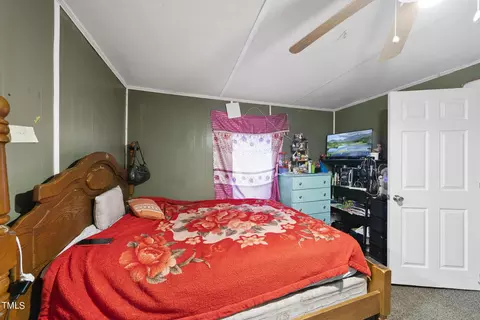 1008 E Harnett St, Dunn, NC 28334 photo 10