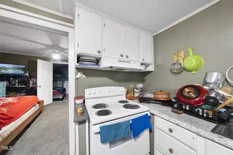 1008 E Harnett St, Dunn, NC 28334 photo 9