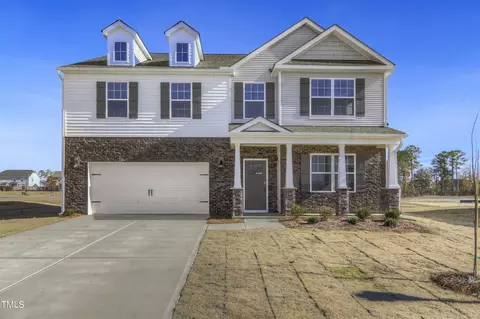2017 Delta Rd, Vass, NC 28394