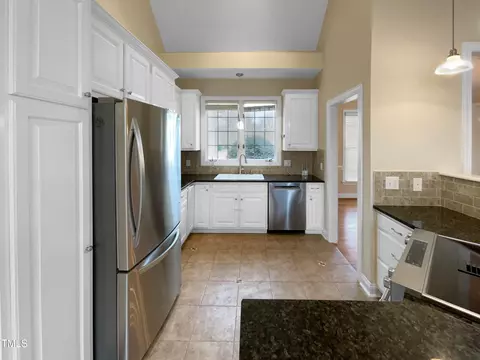 105 Swift Run Ct, Garner, NC 27529 photo 9
